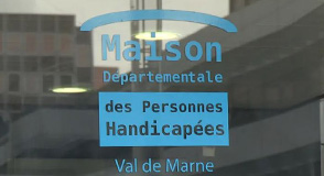 Vous n'arrivez pas &agrave; joindre la MDPH&nbsp;? Votre dossier a accumul&eacute; du retard&nbsp;? Quelques conseils pour vous aider.