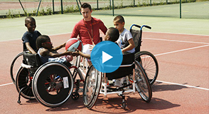 Les personnes en situation de handicap prennent toute leur place dans la pratique sportive locale. Découvrez les actions du Département pour accompagner le sport adapté et le handisport.