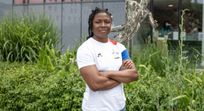 Femme, mère, athlète de haut-niveau en haltérophilie : Dora Tchakounté est sur tous les fronts et n'a qu'un seul objectif, les Jeux olympiques de Paris 2024.