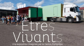 Le musée mobile, en partenariat avec le Centre Pompidou, s'installe à Villecresnes ! Samedi 6 avril, découvrez "Être(s) Vivant(s)" : une exposition itinérante qui allie art et sport. Rendez-vous de 10h à 13h et de 14h à 17h.