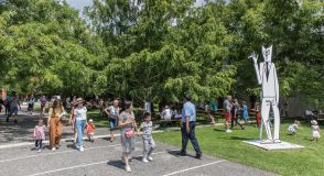 Les 14 et 15 juin, le MAC VAL vous invite &agrave; f&ecirc;ter ses 20 ans le temps d'une "garden party" exceptionnelle&nbsp;! Ateliers, projections, visites, d&eacute;gustations, performance&hellip; Consultez le programme.