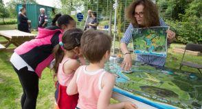 Mercredi 10 septembre, rendez-vous &agrave; Villeneuve-le-Roi pour c&eacute;l&eacute;brer la biodiversit&eacute;&nbsp;! Au c&oelig;ur de l&rsquo;Espace Naturel de la Pierre-Fitte, animations, ateliers et d&eacute;couvertes vous attendent pour un apr&egrave;s-midi ludique.